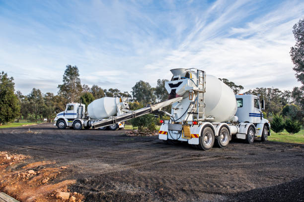 Best Custom Concrete Contractor  in Marillo, CA